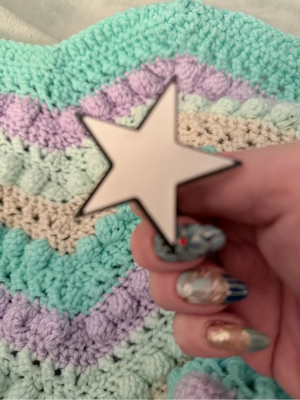 Jeffree Star Cosmetics Black Star Phone Ring NIB